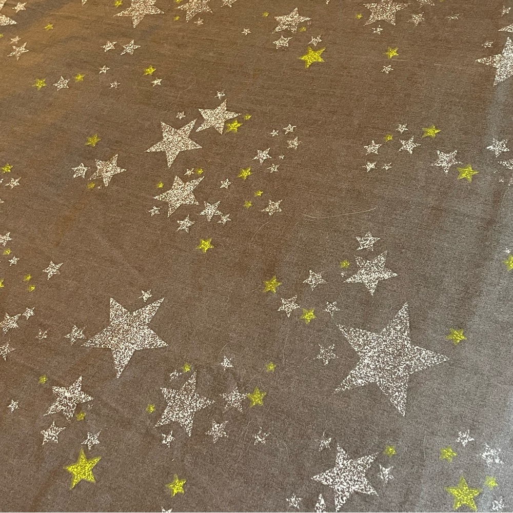 West Elm Gray Star Duvet Cover Queen Perfect! - Picture 2 of 7